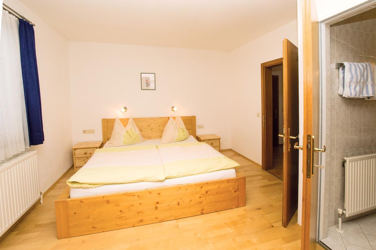 Haus Gsenger Apartment Ебен им Понгау Екстериор снимка